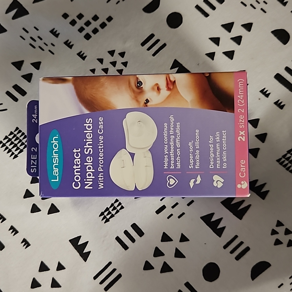Contact Lansinoh Nipple Shields Size 2 (24mm) with protective case